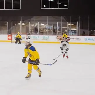 Hockey team fundraisers at Zenetec
