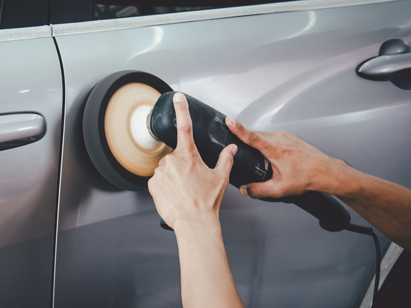 Volvo Factory Trained & Certified Technicians at Zenetec